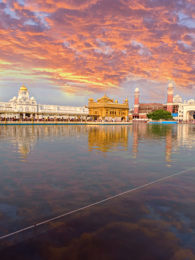 8 places to shop in amritsar