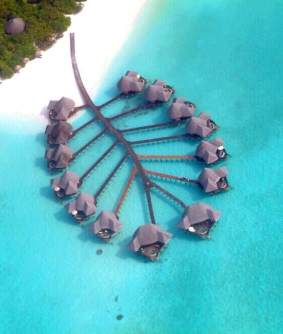 water villa maldives